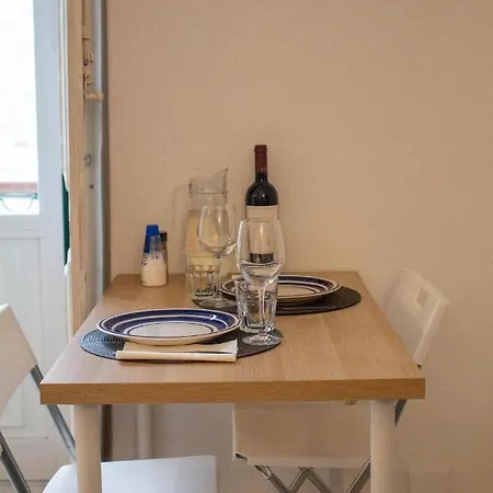 Fantastico Y Acogedor Apartamento En リスボン
